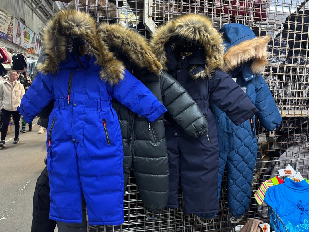 детский зимний комбинезон,комбинезон зимний,детские комбинезоны зимние,комбинезон трансформер монклер детский зимний,комбинезон зима