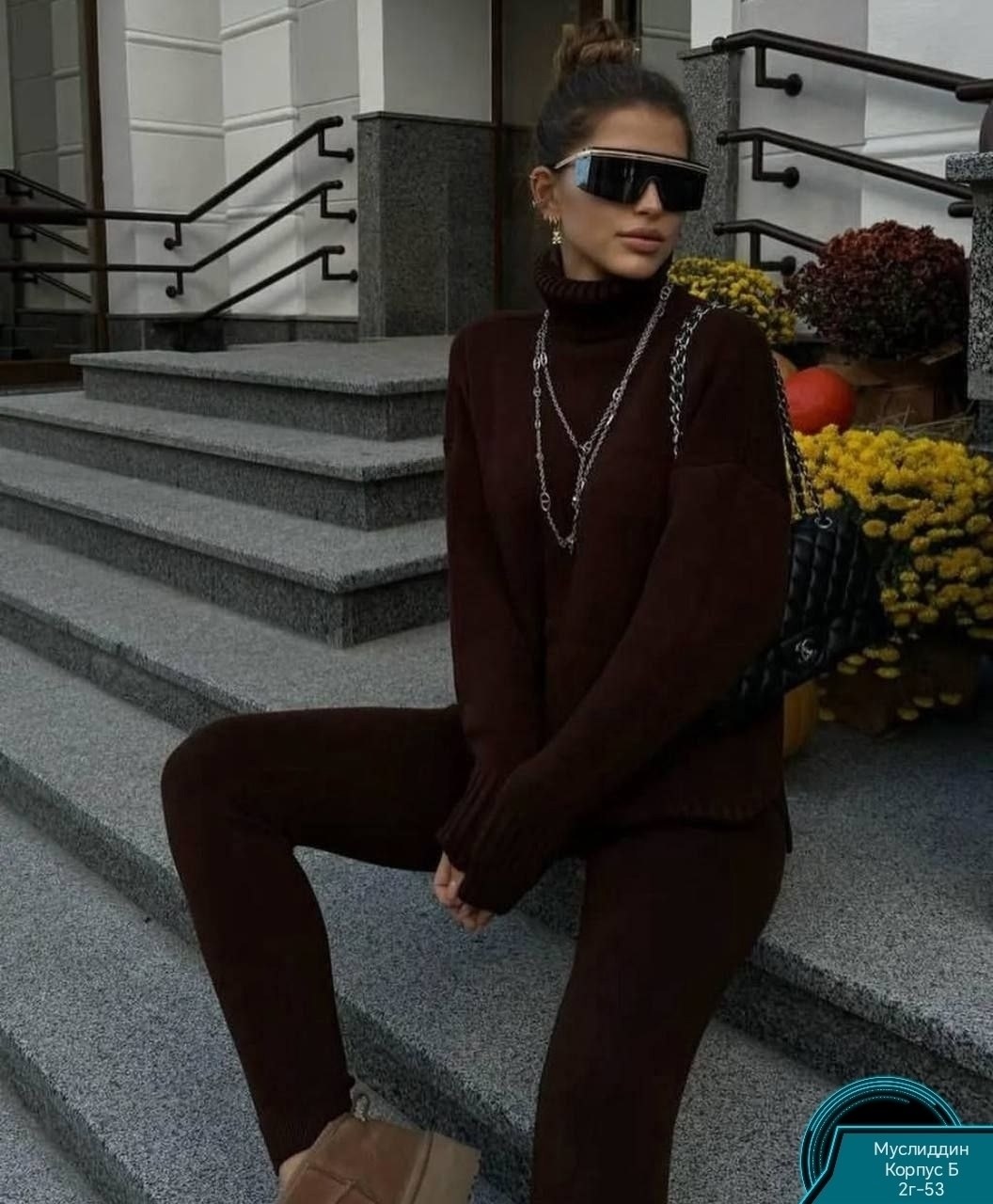 свитер с воротником,женский свитер,вязаные свитера,свитер,свитер с высоким воротником