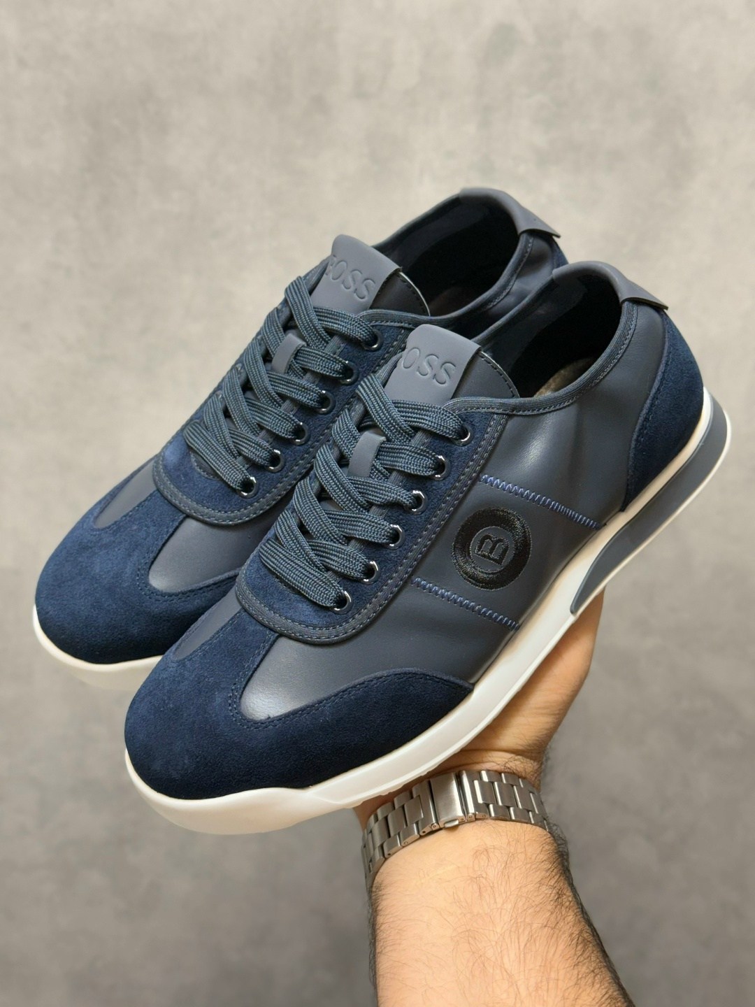 ,кроссовка мужской,кроссовки boss,спортивная ,кроссовки hugo