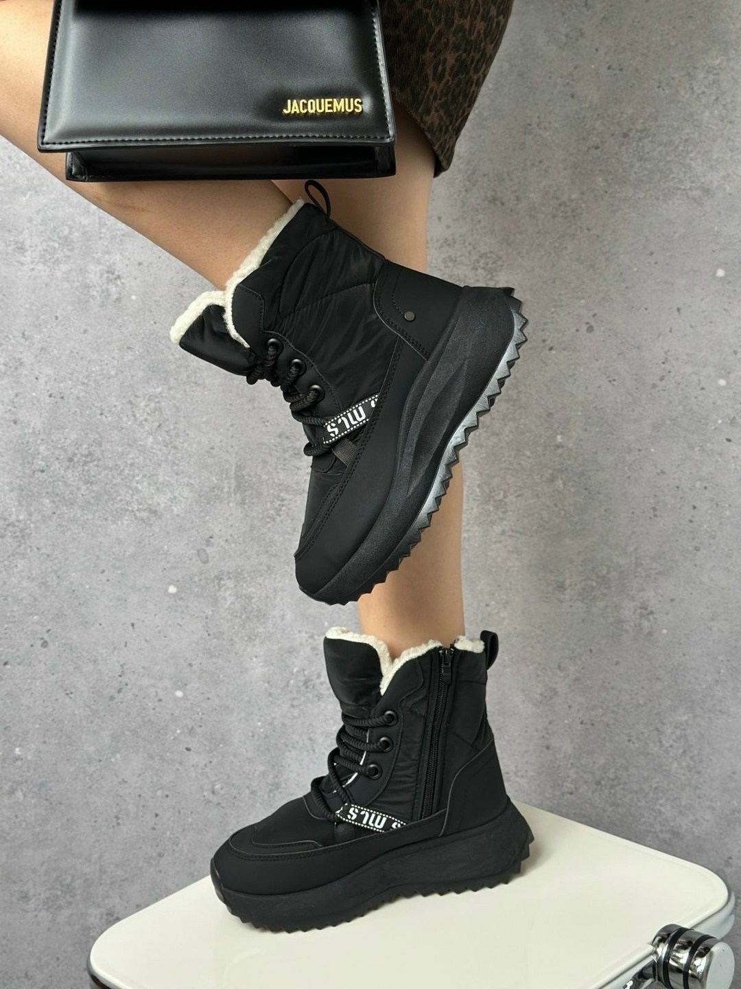 ,женские дутики,зимняя женская ,дутики зимние женские,дутики