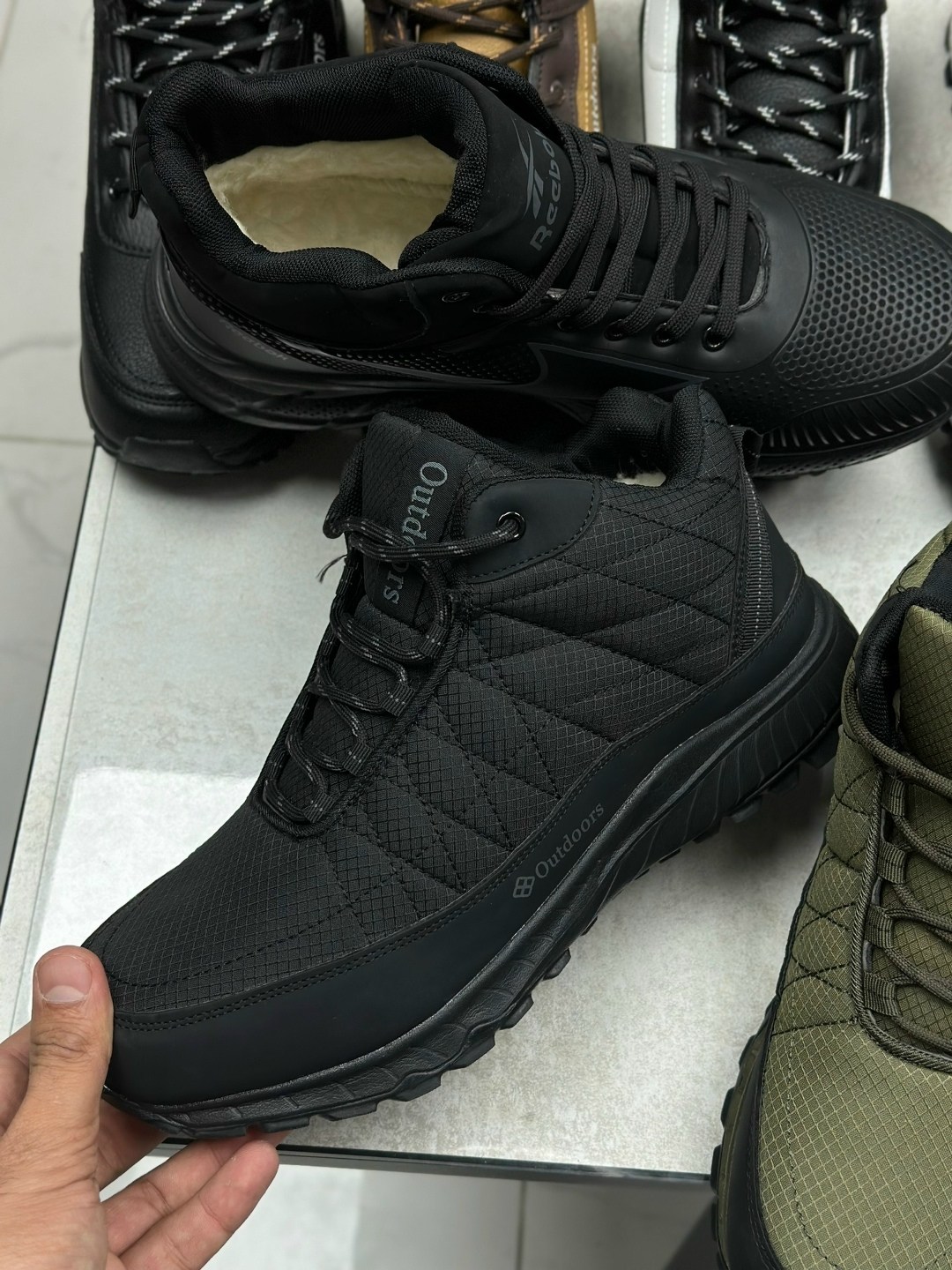 кроссовки reebok зимние,кроссовки reebok,кроссовки зимние мужские чёрные рибок,кроссовки reebok easytone зимние,кроссовки reebok royal glide mid