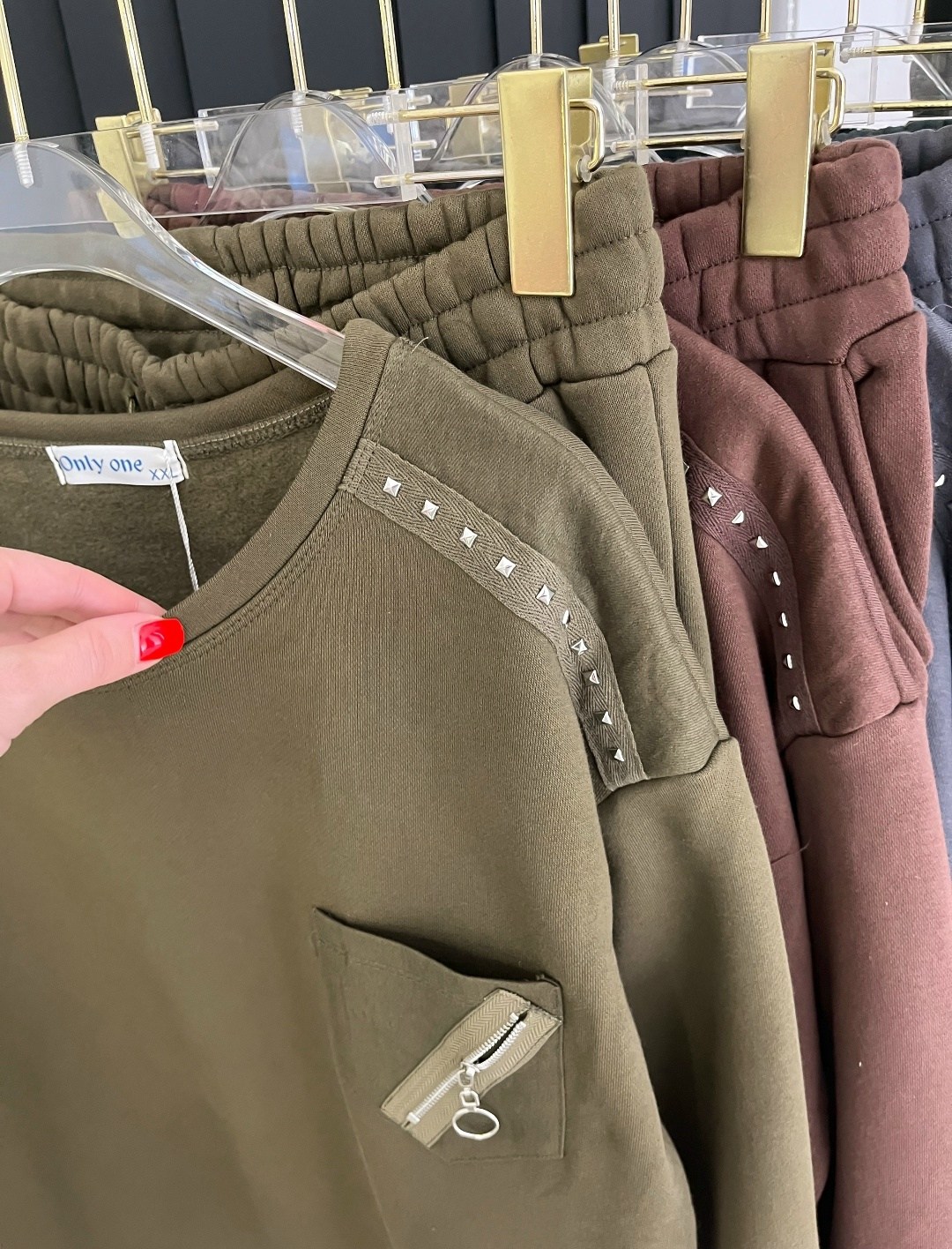 костюмы спортивные,повседневный свитшот,свитшот женская,толстовки женская,костюм спорт шик