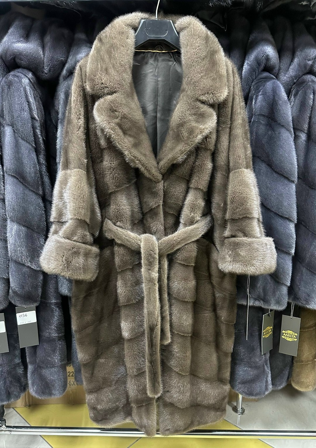 норковая шуба,шуба из норки,шуба норка,шубы женские,норковая шуба с английским воротником