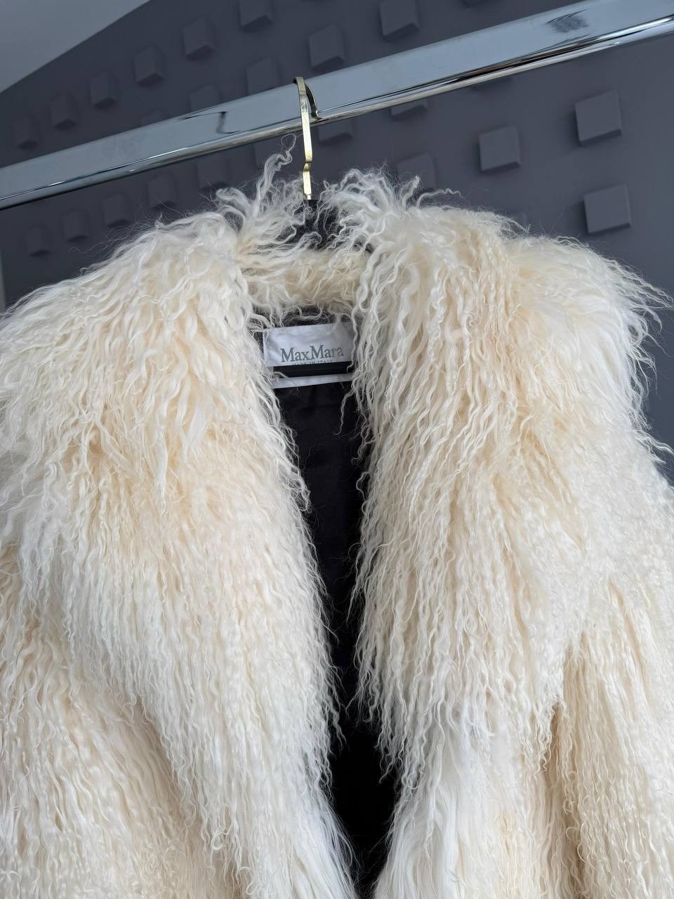 шуба искусственная,шуба из ламы,пушистое пальто,шуба из искусственного меха,шуба искусственная женская