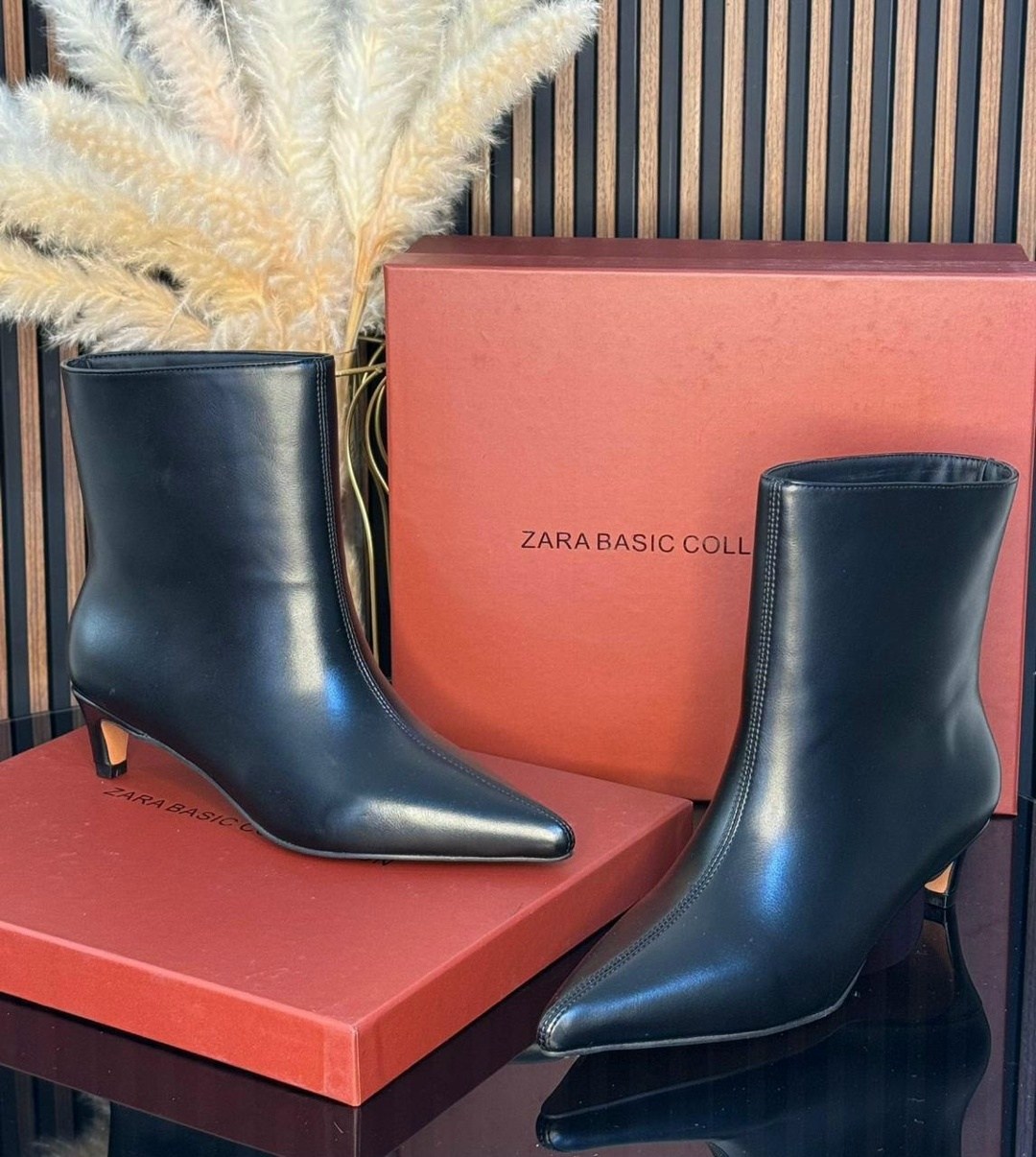 ,ботильоны женские,модные ботильоны,ботильоны дизайнерские,женские ботильоны с острым носком