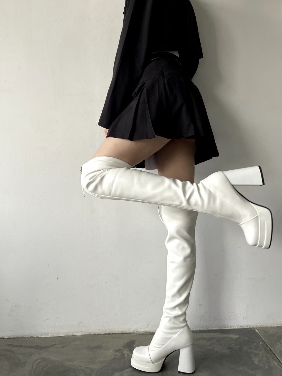 сапоги высокие,женские высокие сапоги,ботфорты на платформе,сапоги ботфорты,женские сапоги выше колена