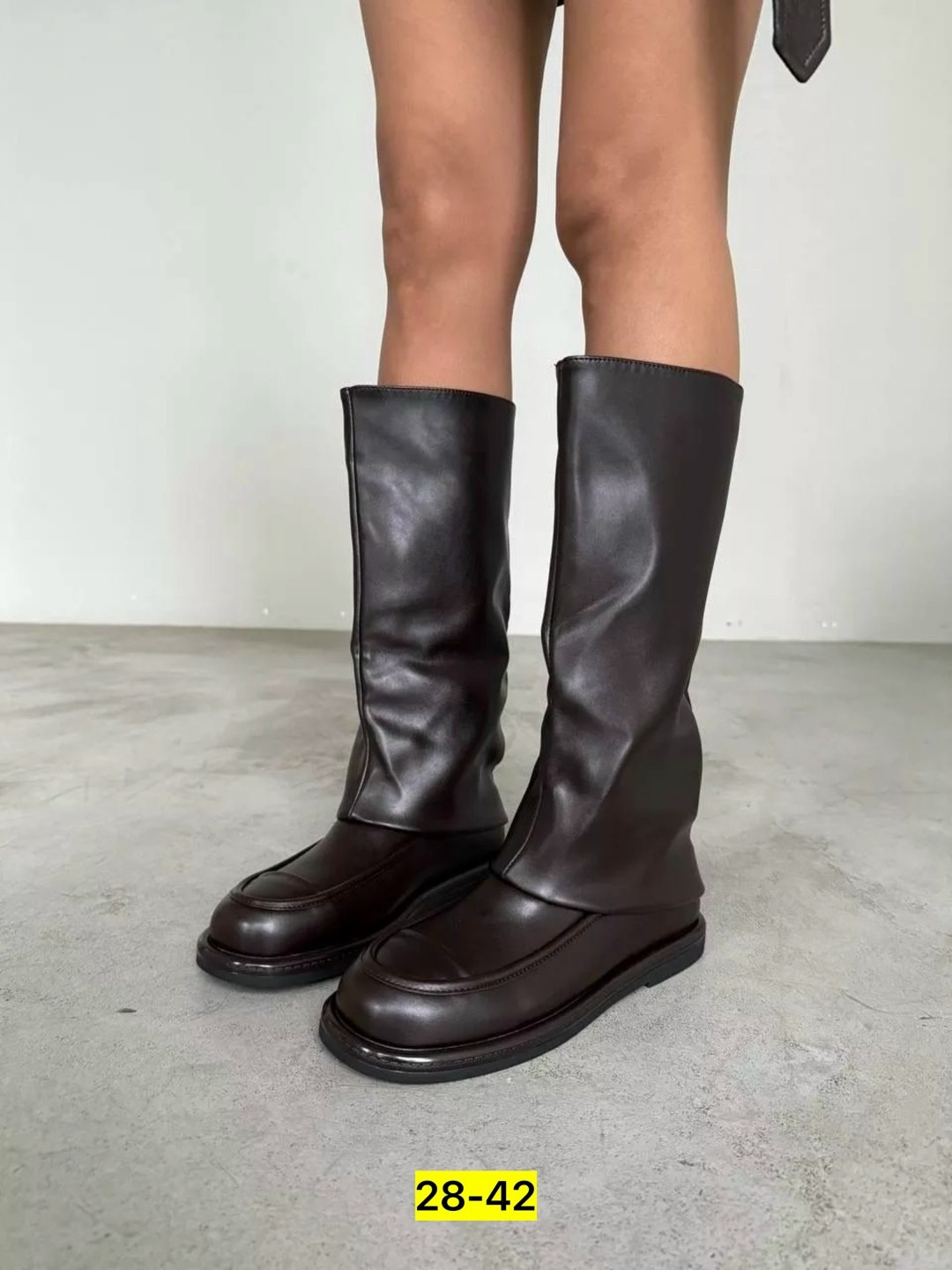 женские сапоги,,сапоги высокие,стильные сапоги,модные сапоги