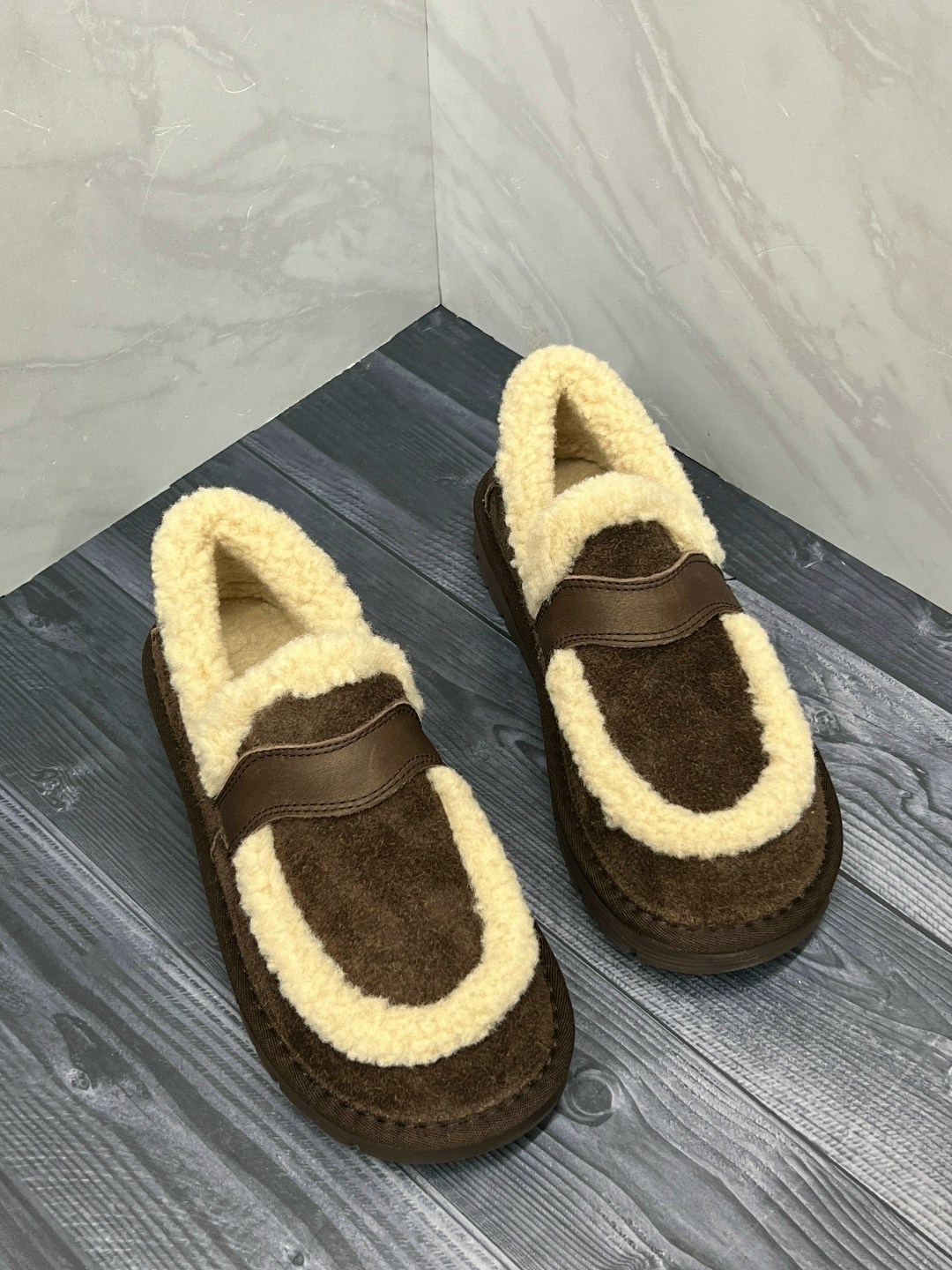 ,зимняя женская ,лоферы с мехам,женская ,меховые лоферы