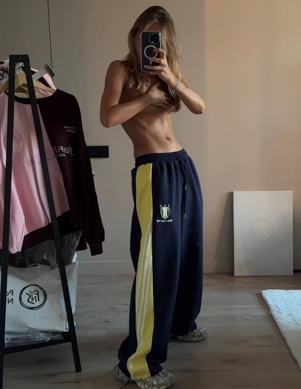 спортивные брюки,оверсайз толстовка,спортивные костюм,спортивные штаны,костюмы комплекты