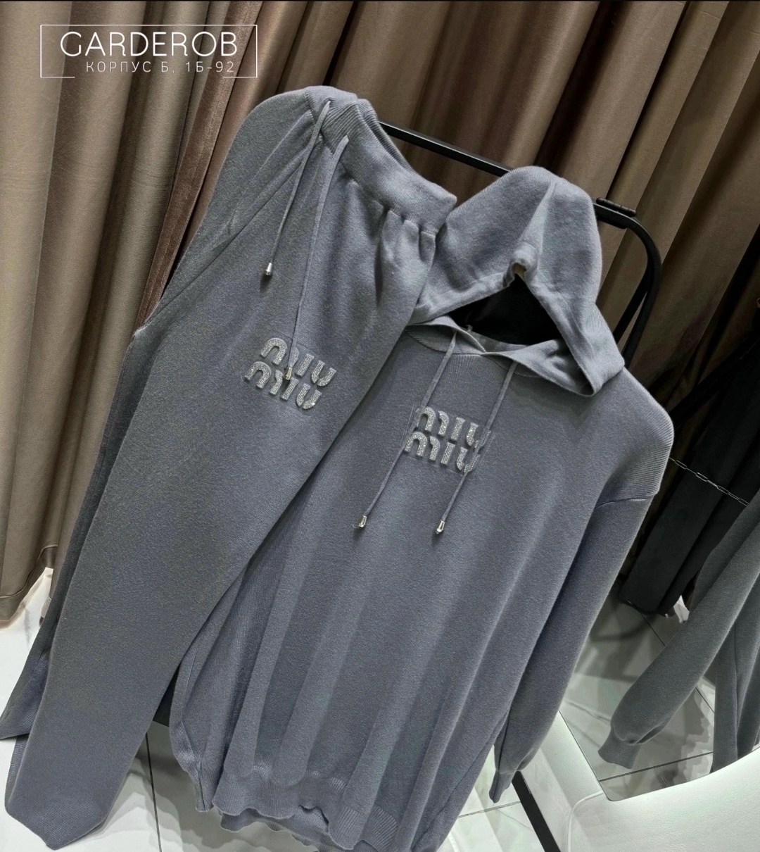 трикотажные костюмы,костюм кашемировый,женский костюм из футера,спортивные костюмы женские,костюмы спортивные