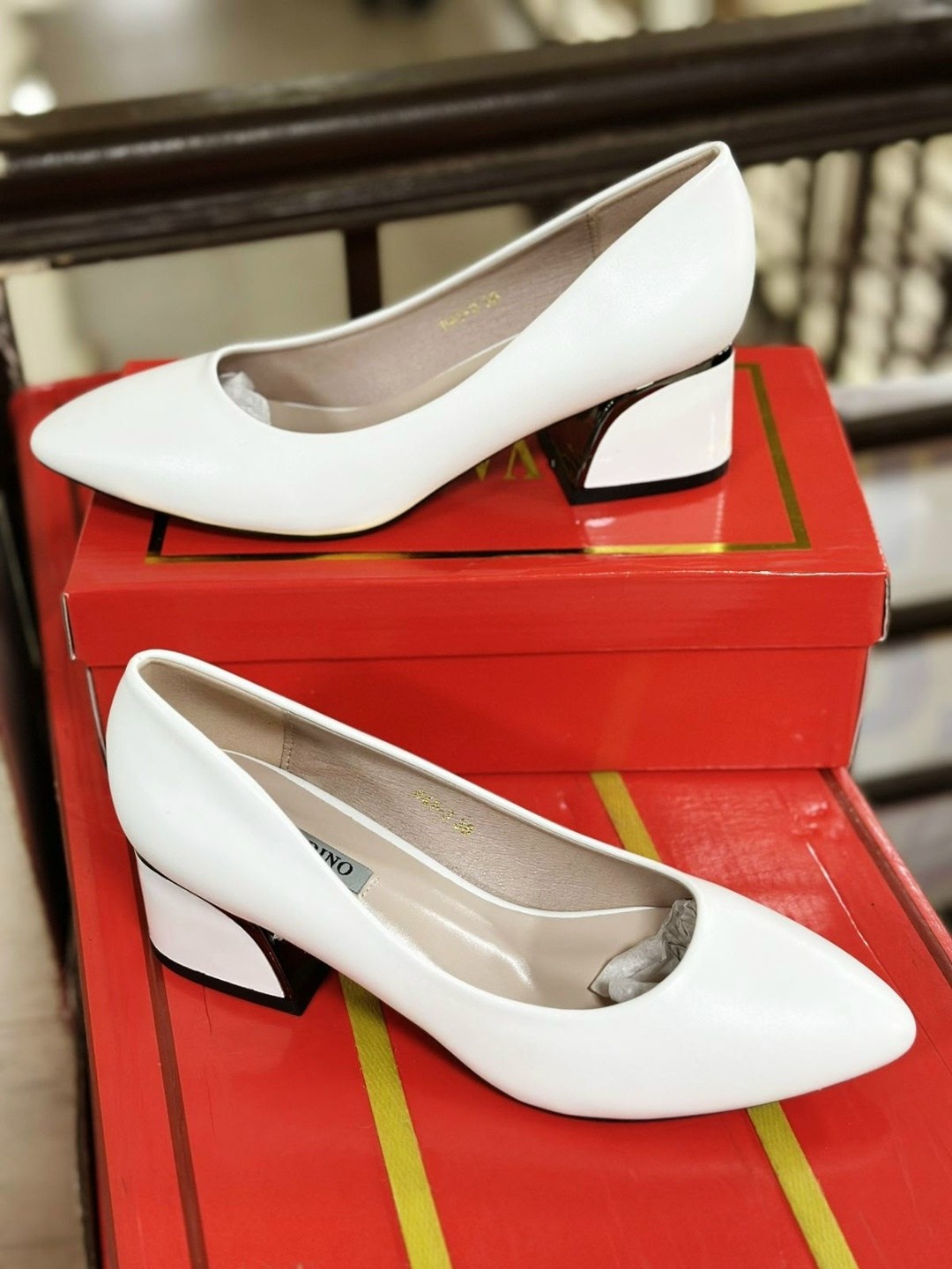,туфли женские,женские туфли лодочки,женская ,белые туфли