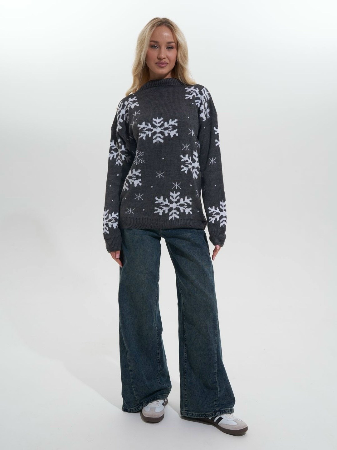 свитер со снежинками,рождественские свитера,свитер новогодний женский,джемпер женский свитер,новогодние свитера