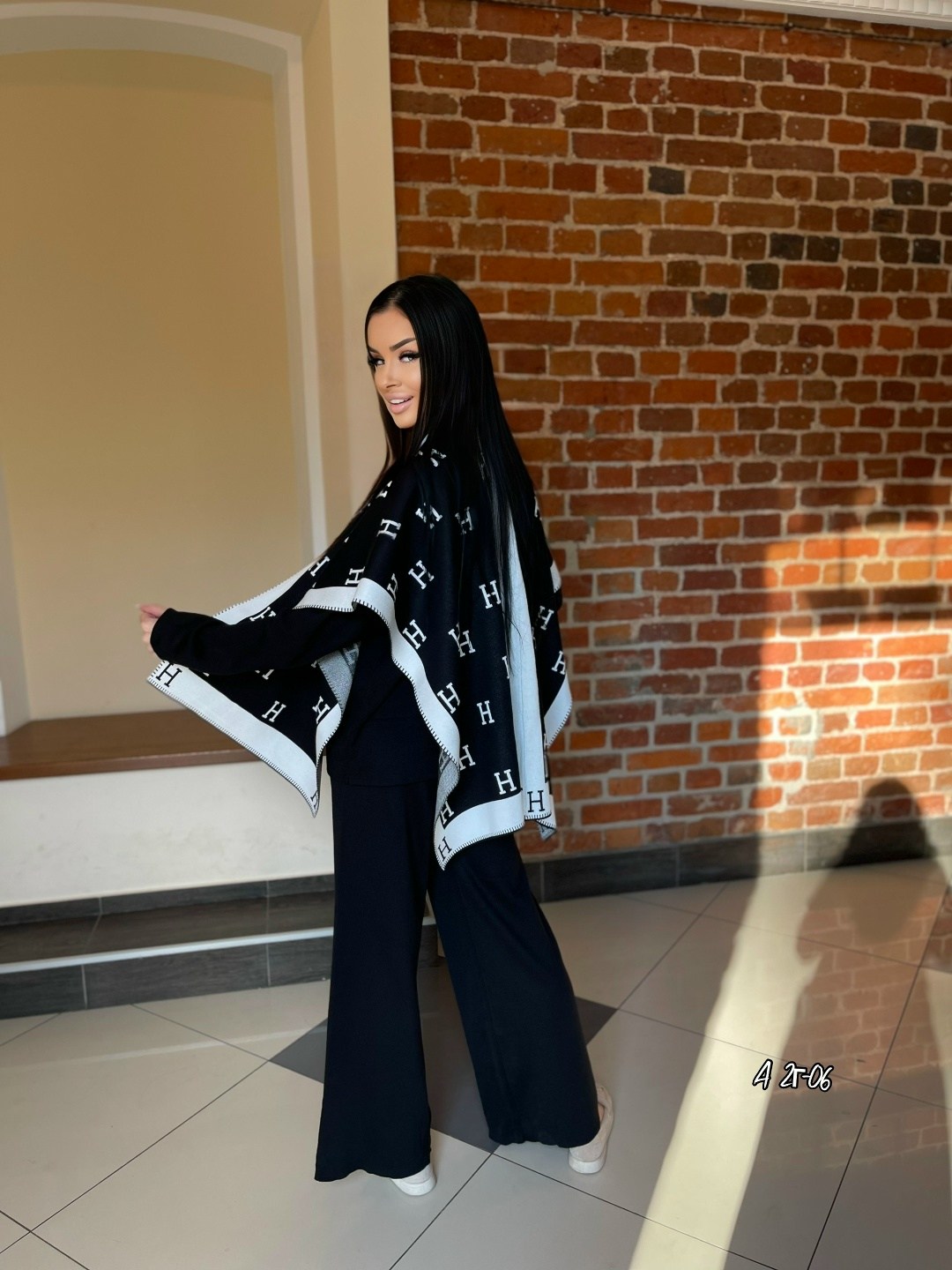 костюмы женские,элегантные костюмы,костюмы комплекты,трикотажные костюмы,костюмы двойки