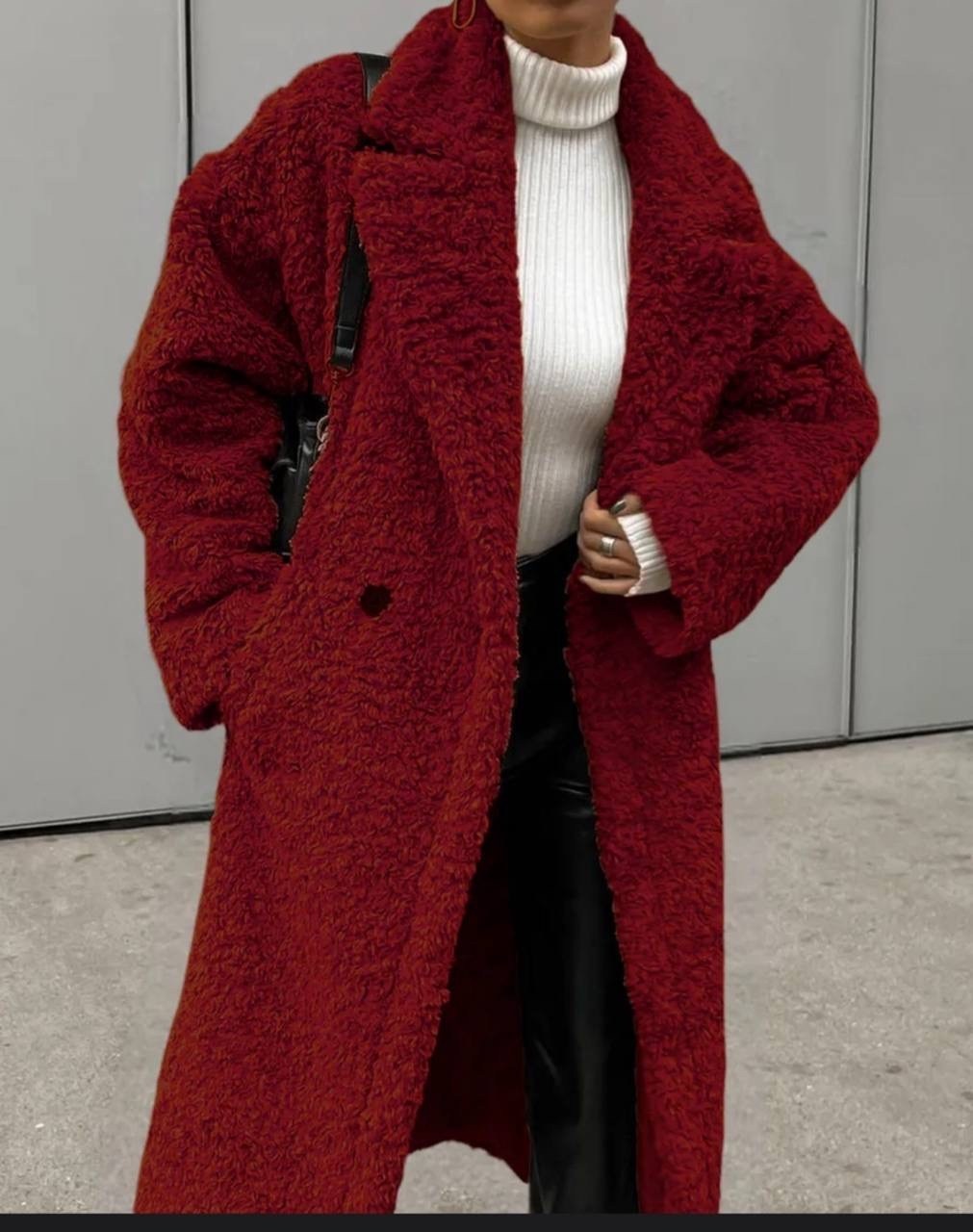 пальто из искусственного меха,бордовая шуба,пальто оверсайз,меховое пальто,бордовое пальто