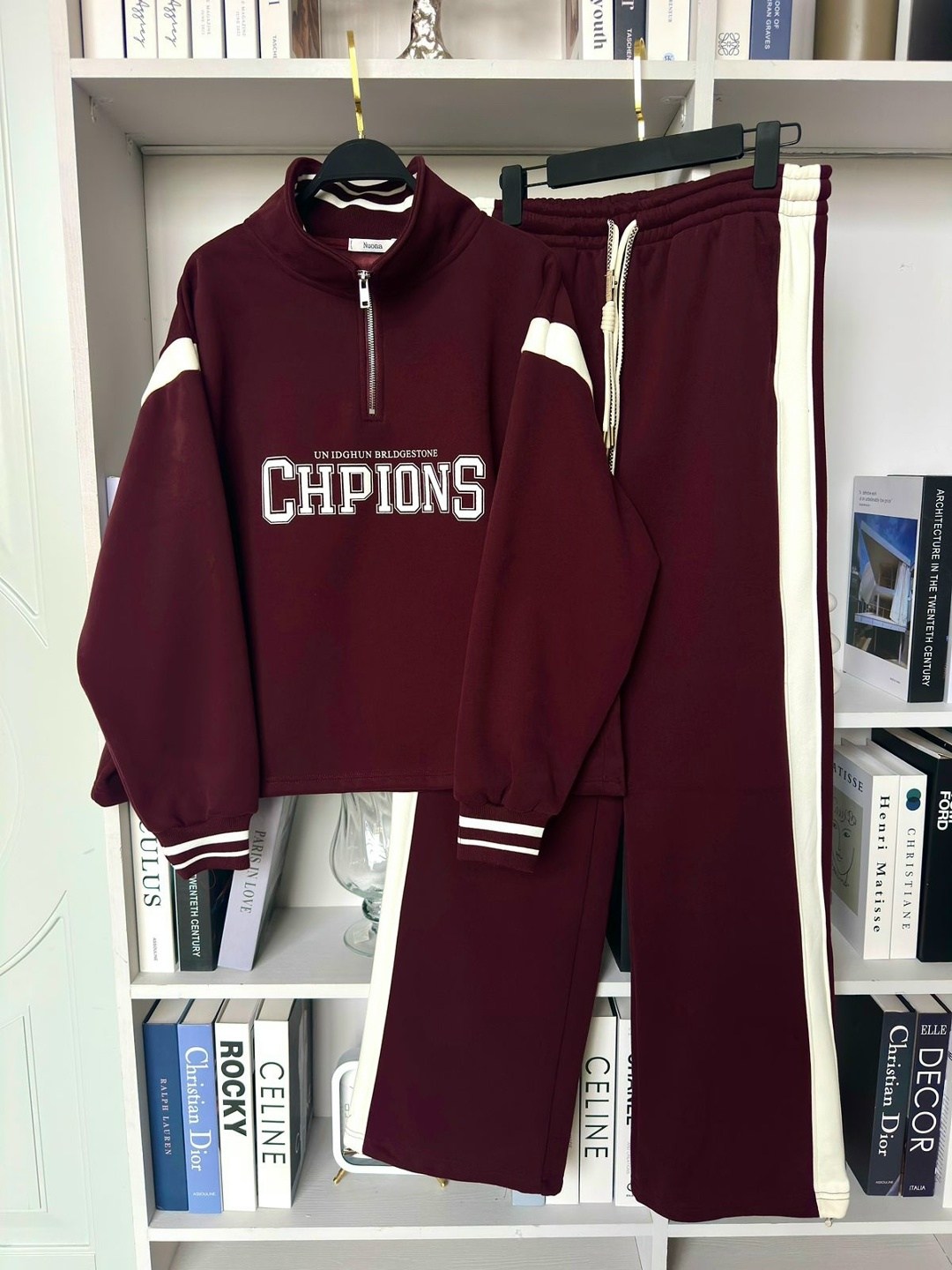 спортивные костюмы женские,стильные костюмы,спортивные костюмы,костюм спорт,трикотажный костюм