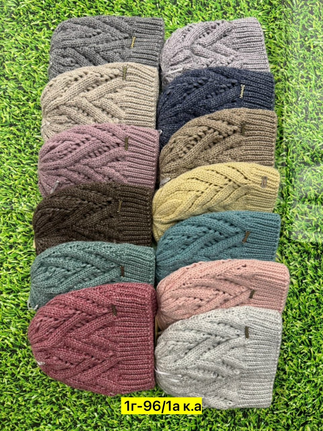 шапка для женщин,шапка женская на флисе,шапка женская вязаная,женская шапка,шапка женская теплая