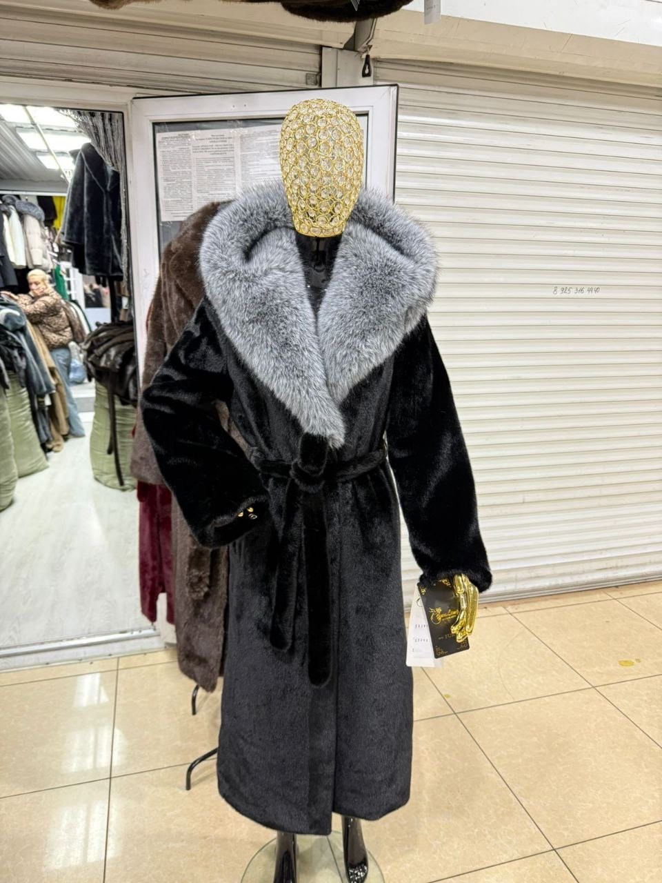 бобрик белая шуба шуба с чернобуркой,белая шуба,шуба искусственная,шубка,норковые шубы