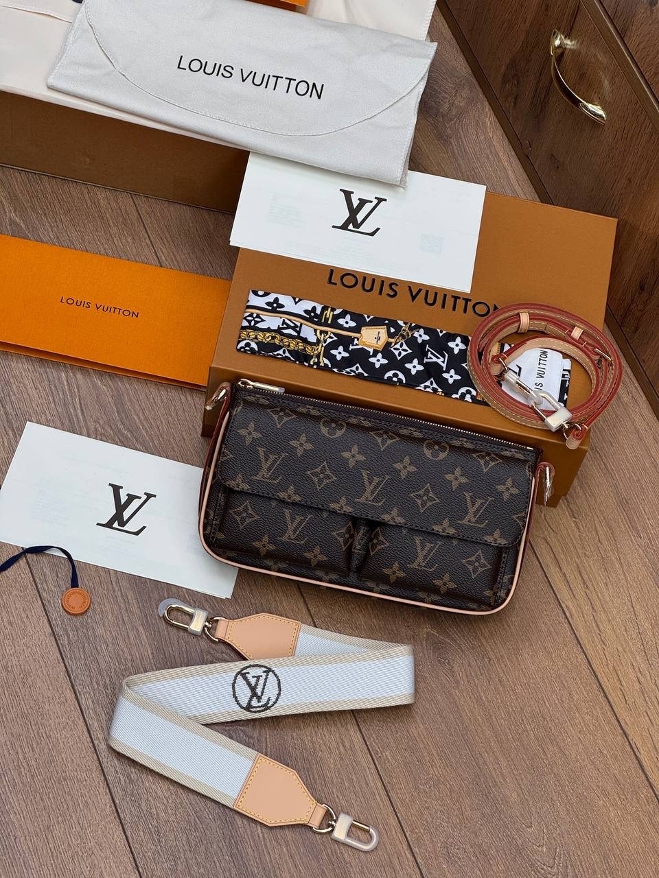 сумка женская louis vuitton,cумка louis vuitton,louis vuitton сумка на плечо,сумка на плечо louis vuitton lv,сумка клатч женская louis vuitton