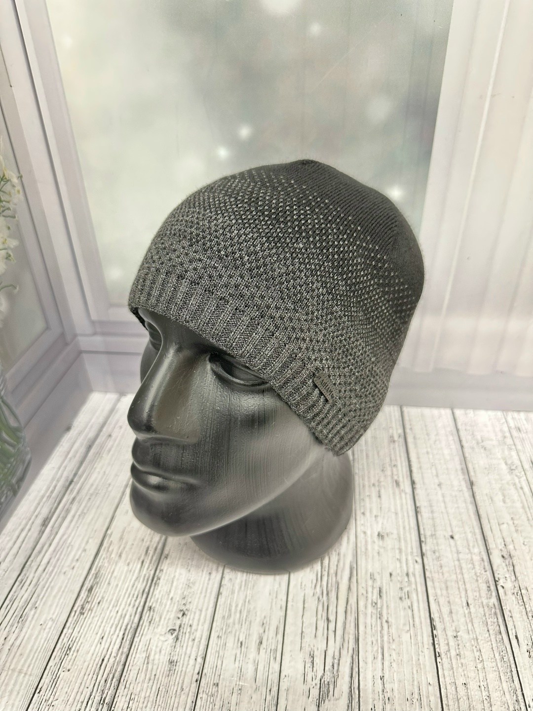 шапка тонкая мужская однослойная,мужская вязаная шапка,мужская шапка,шапка универсальная,шапка мужская классическая