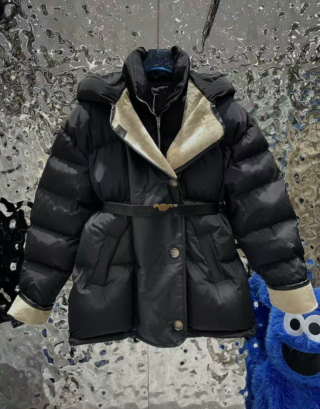 куртка стильная,модные пуховики,куртка зимняя женская,куртка пуховик,куртка с поясом