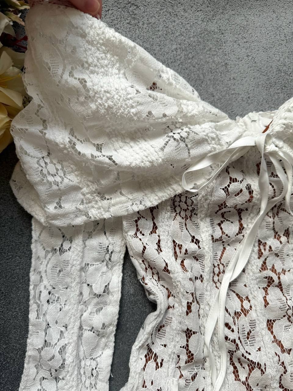 элегантные платья,кружевные платья,кружевное вечернее платье,свадебная платье,длинное платье с открытыми плечам