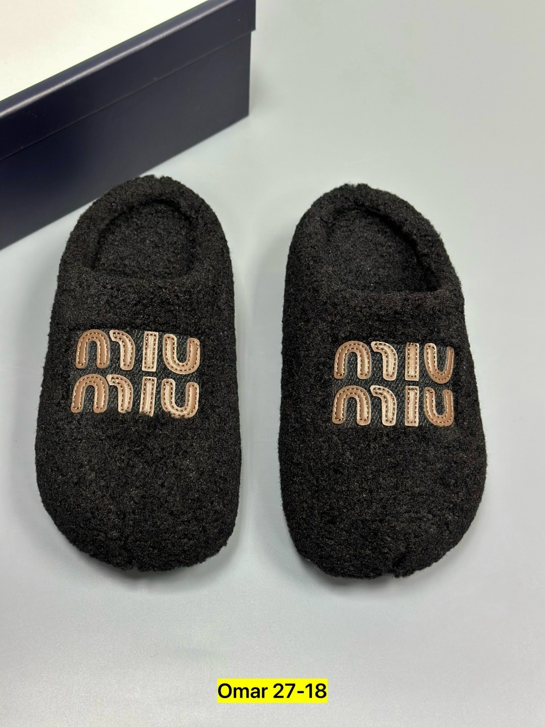 ,тапочки miu miu,тапочки модные,тапочки женские,тапочки меховые женские