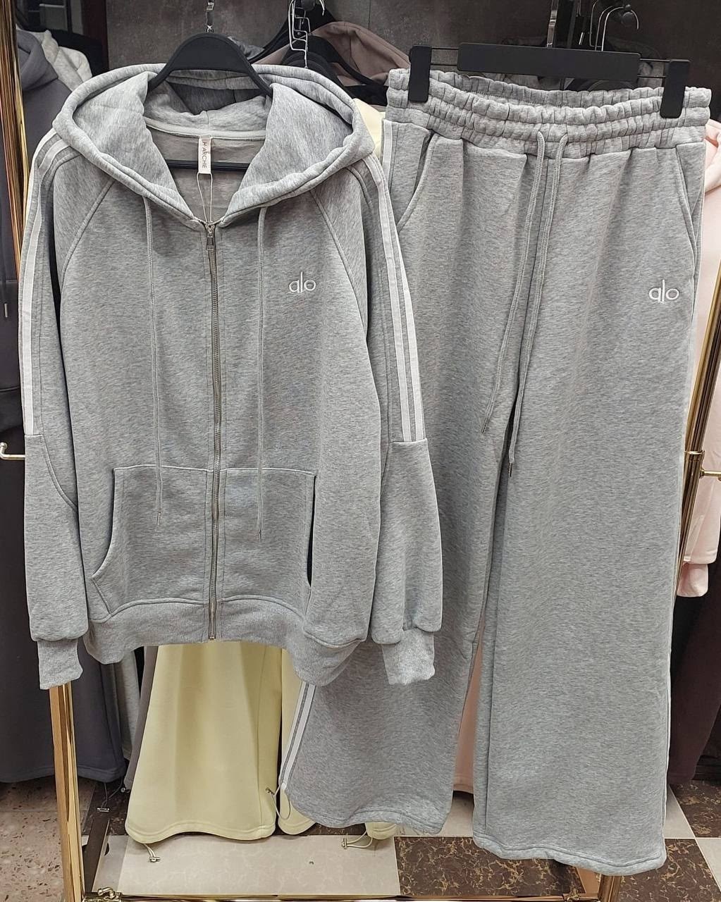 спортивные костюмы женские,костюм на флисе,спортивные костюмы,женский костюм на флисе,теплый костюм