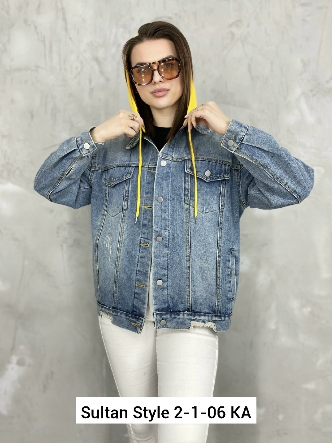 куртка джинсовая женская,джинсовая куртка,модные джинсовые куртки,куртка джинсовая женская с капюшоном,женская куртка