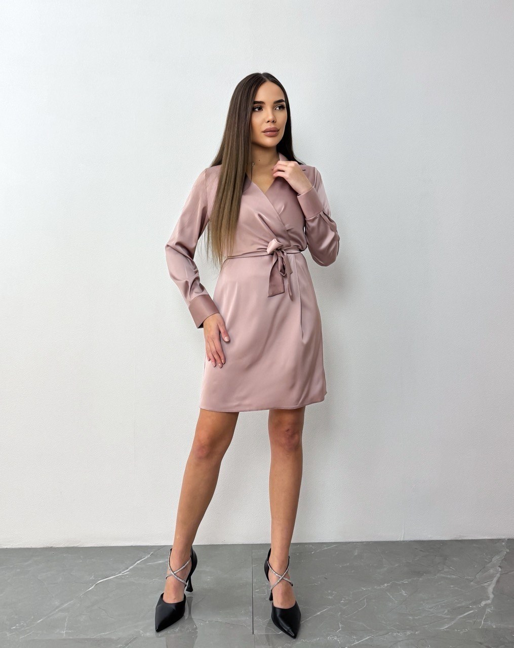 платье комплект,платье с поясом,платье атласное,платье шелк,атласное платье на запах