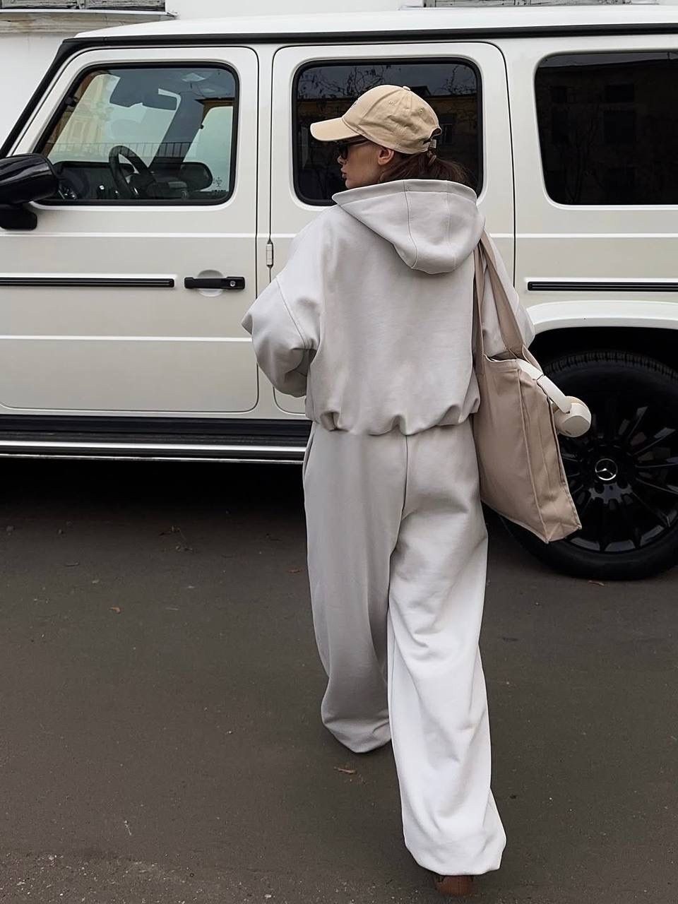 спортивные костюмы женские,cпортивный костюм оверсайз,спортивные костюм,спортивный костюм женский оверсайз,спортивный костюм стильный