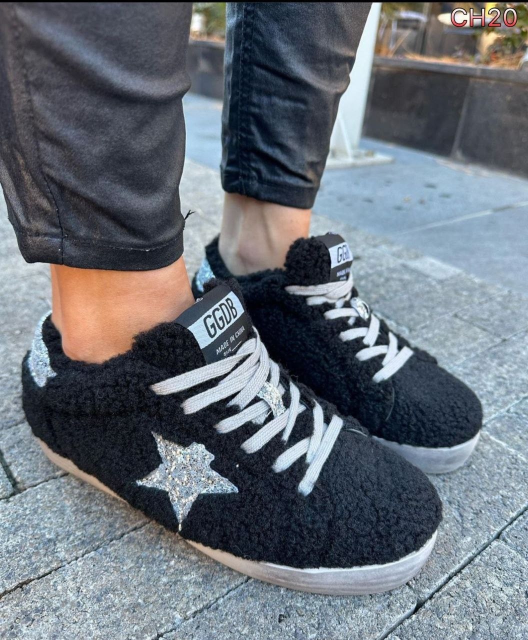 , домашняя,женская ,меховая , на плоской подошве