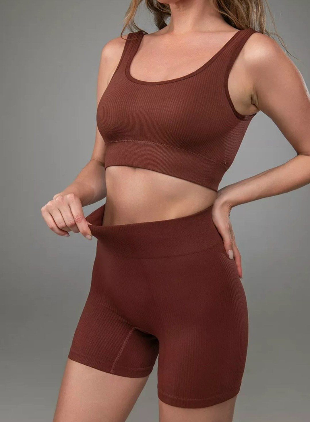 костюм топ и велосипедки,костюм для фитнеса,комплект для фитнеса,спортивные комплекты,спортивные топы