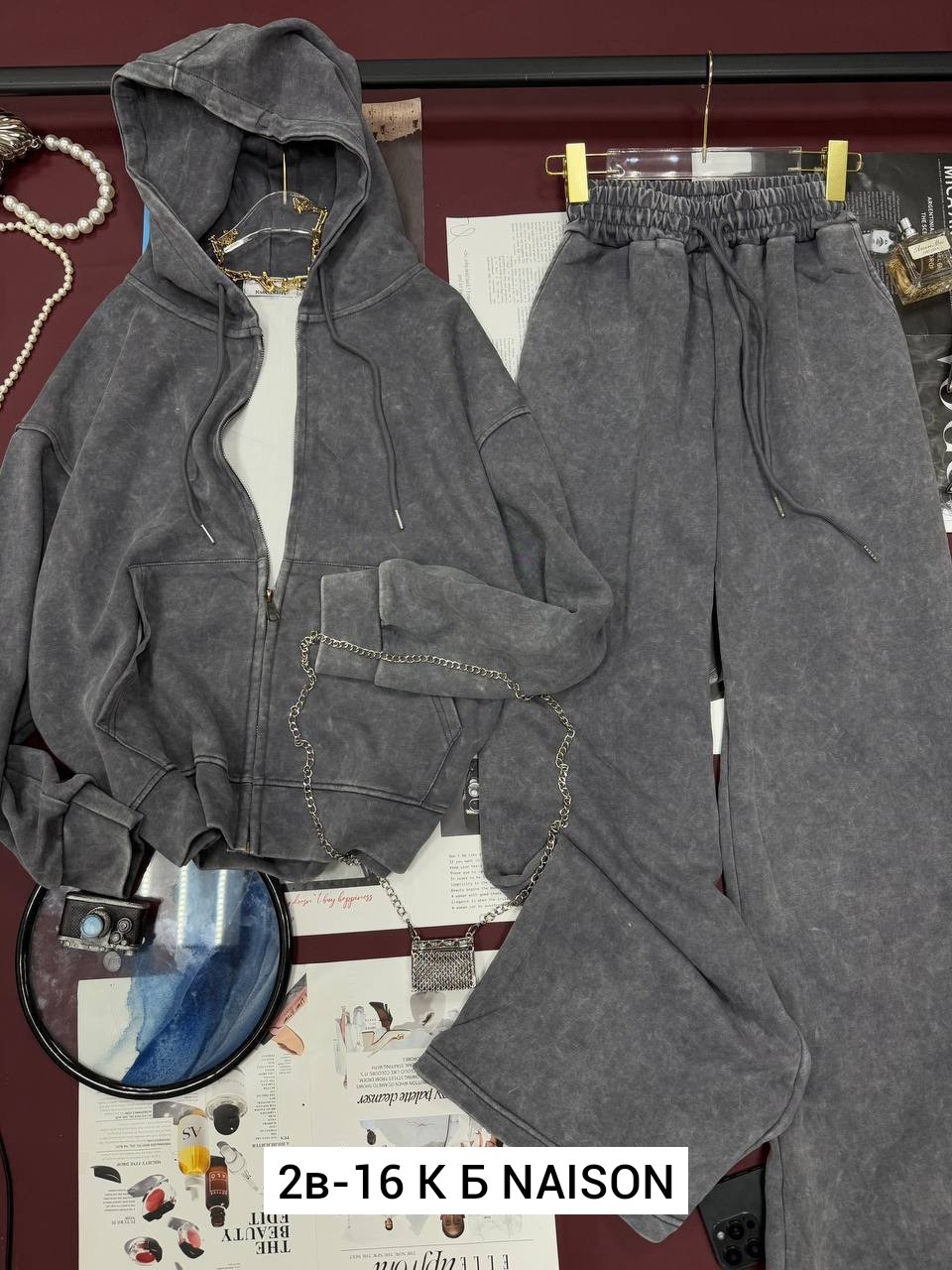 костюм на флисе,стильные костюмы,спортивные костюмы женские,cпортивный костюм велюровый,костюм велюровый