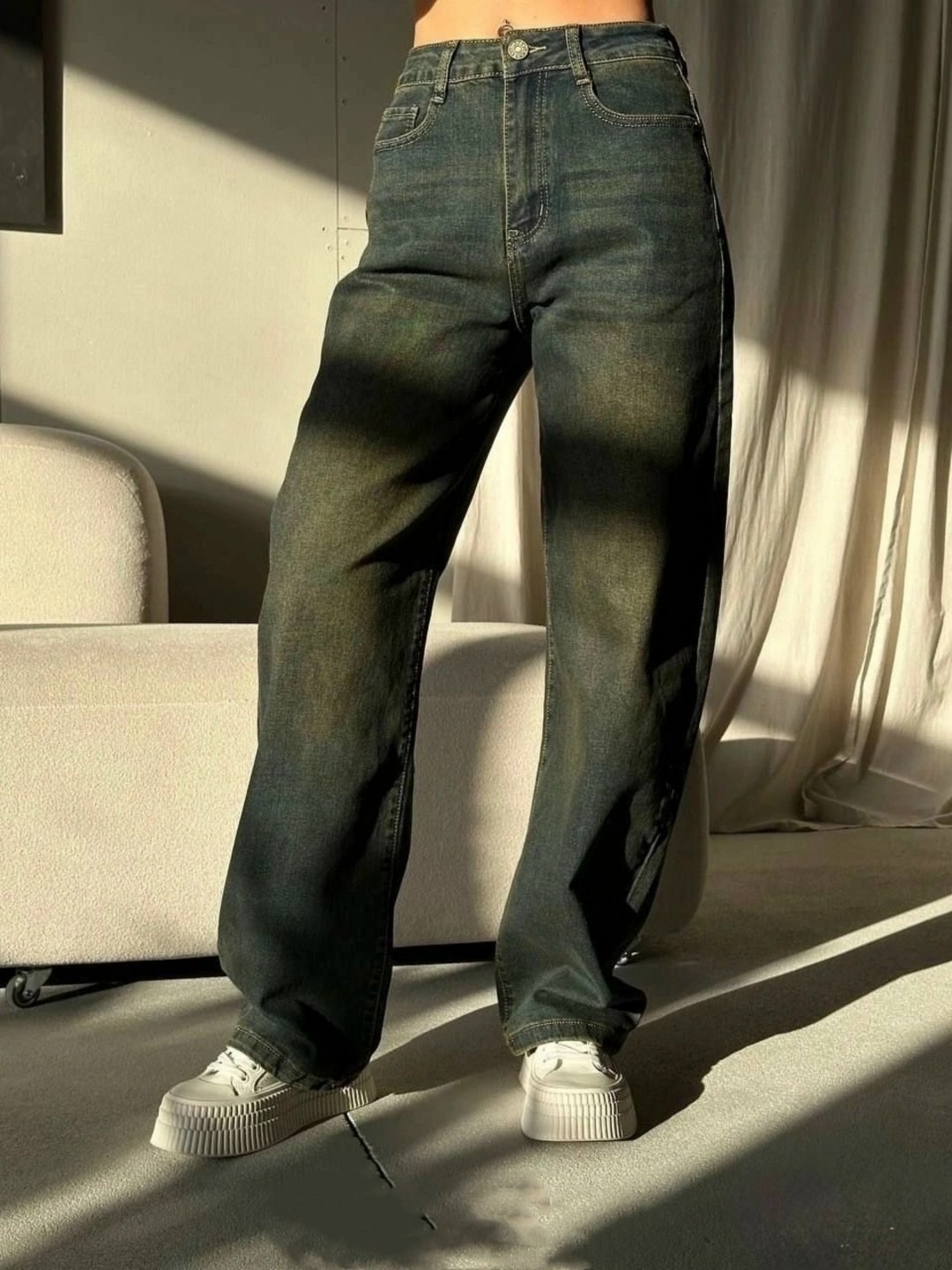 джинсы широкие,женские широкие джинсы,джинсы женские,свободные широкие джинсы,модные широкие джинсы