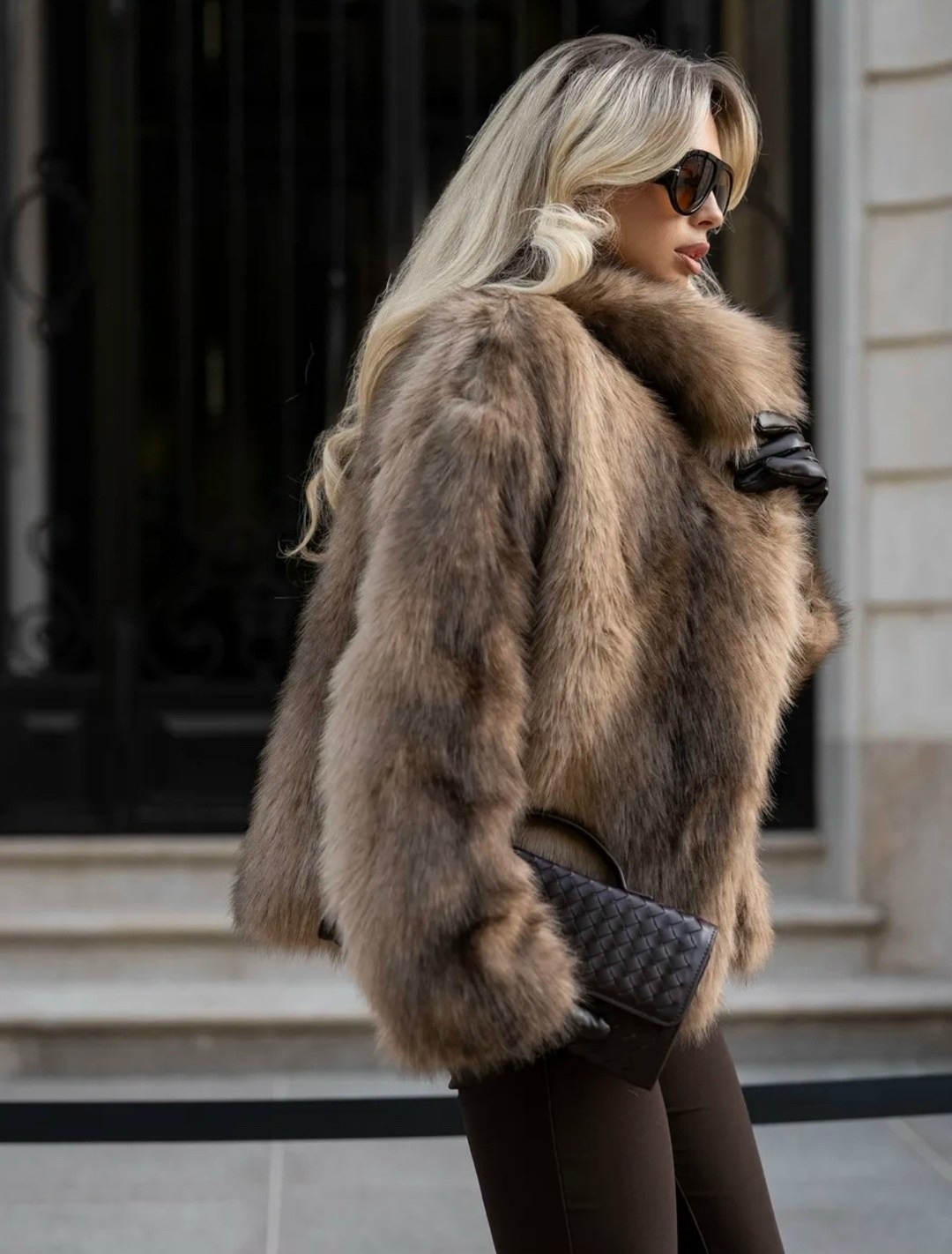 женская шуба,шуба искусственная,меховое пальто,шуба меховая,шубы из натурального меха