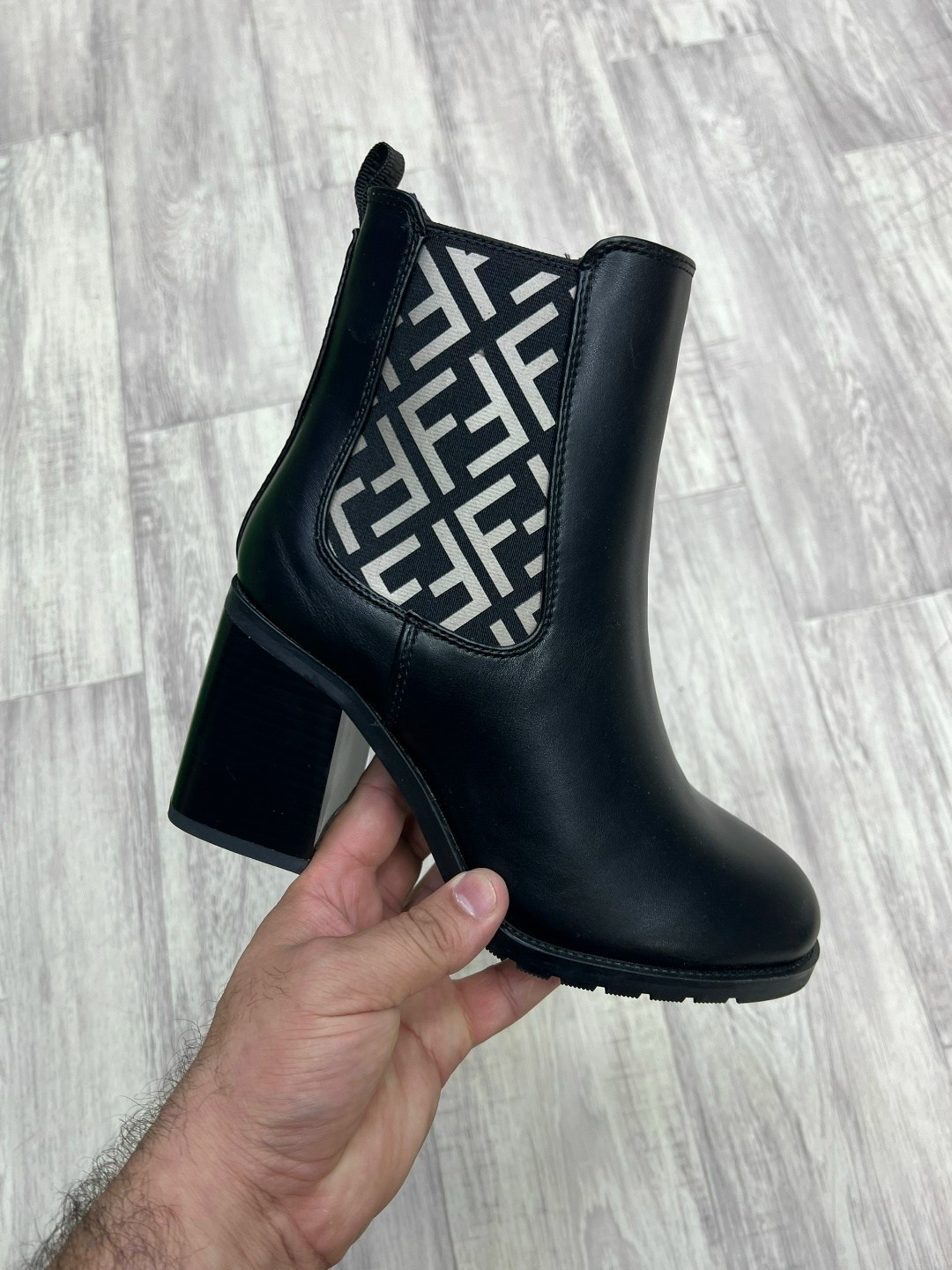 ,ботинки женские,женские ботильоны,женские ,ботильоны