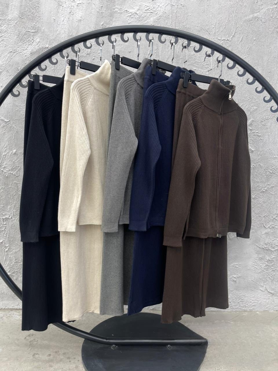 костюм трикотажный,женская кофта,вязаные кардиганы,костюмы комплекты,костюмы женский