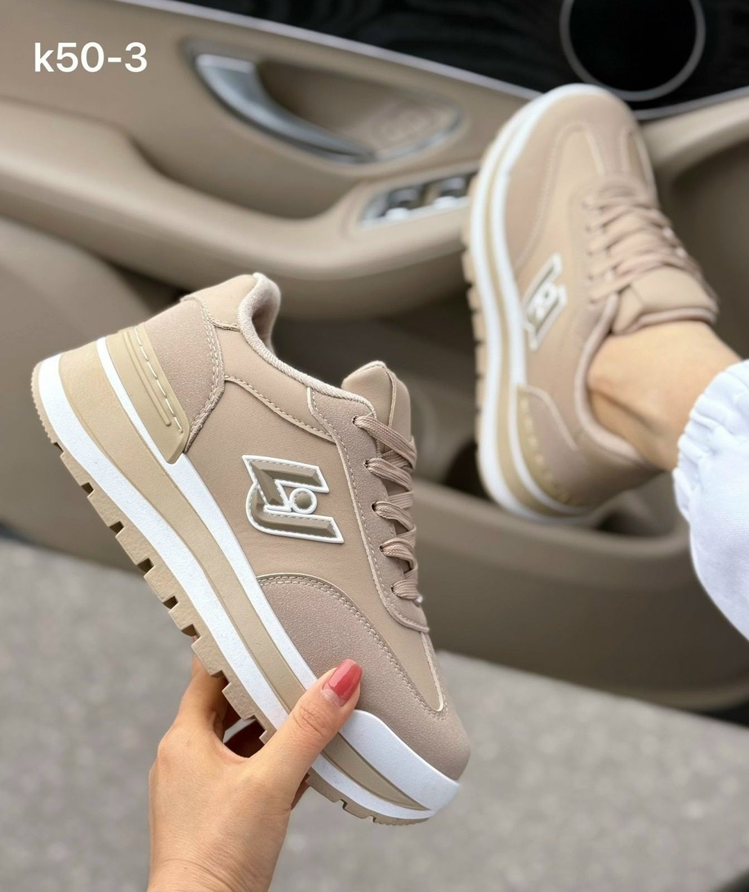 женские кроссовки,,бежевые кроссовки,кроссовки модные,женские обуви