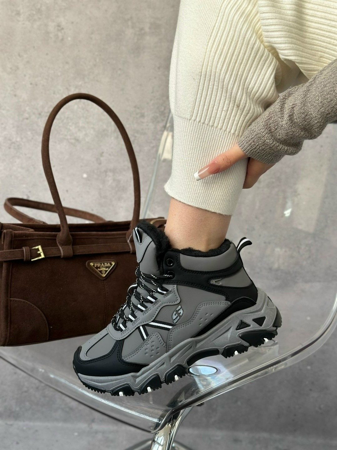 кроссовки женские зимние кожаные,кроссовки женскиe,,кроссовки женские зимние,повседневные кроссовки