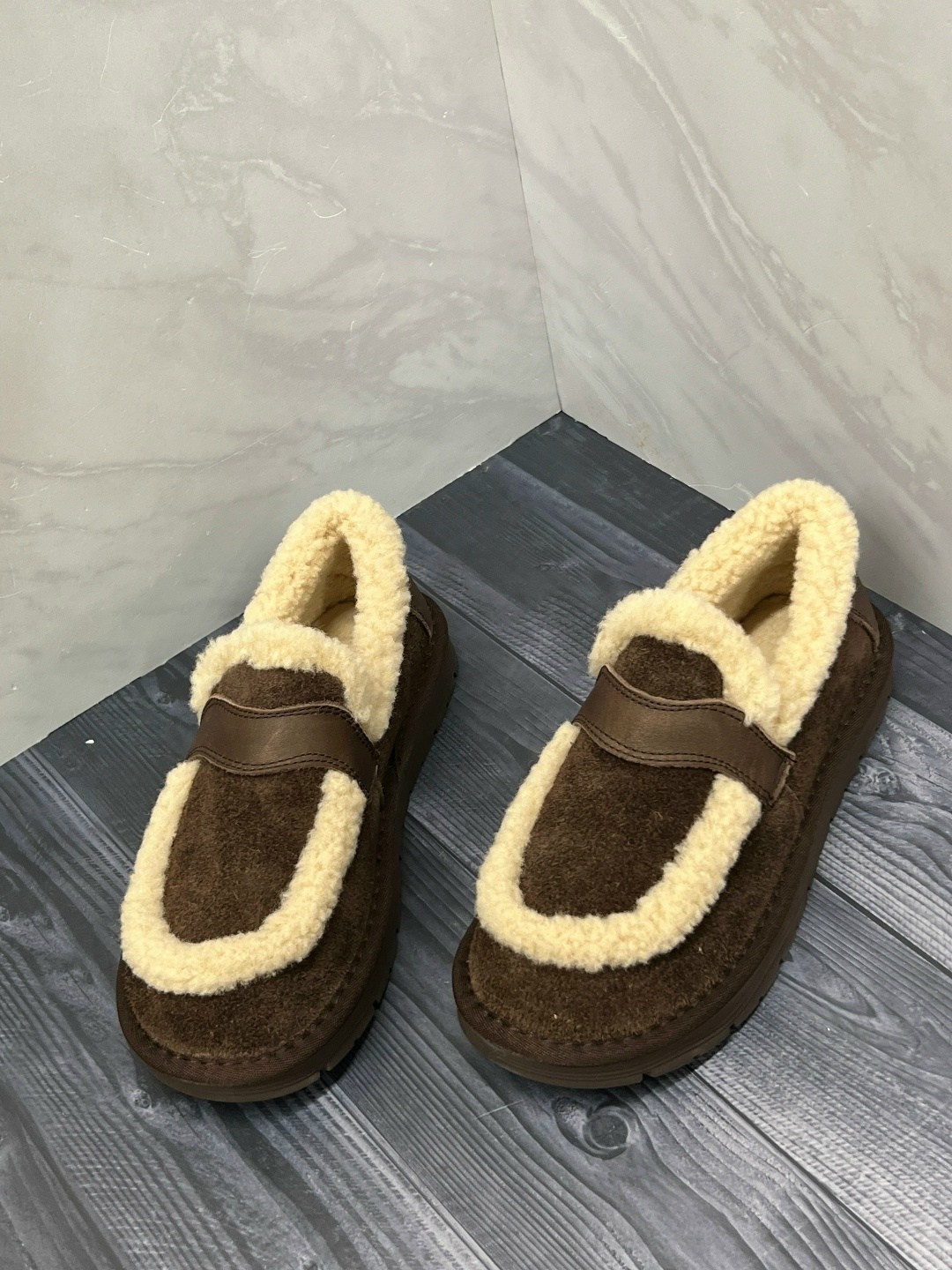 ,зимняя женская ,лоферы с мехам,женская ,меховые лоферы