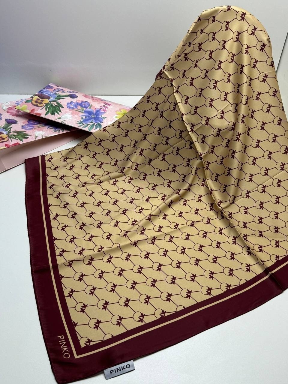 брендовый платок,платки женские,платки шелковые,платки шарф,платка