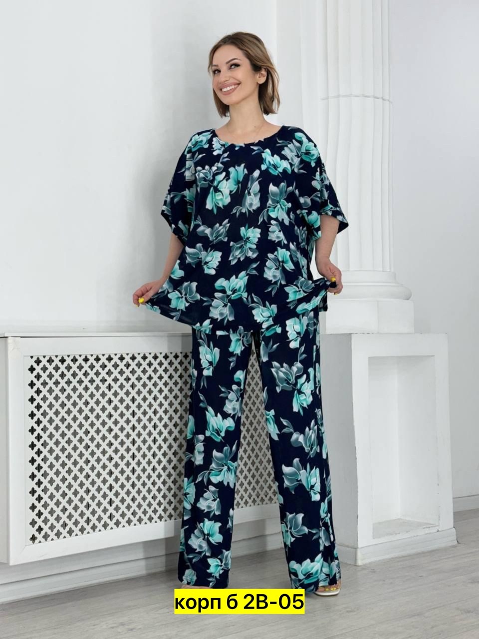 женские костюмы больших размеров,костюм брючный нарядный большие размеры,костюмы брючные, больших размеров,костюмы женские летние