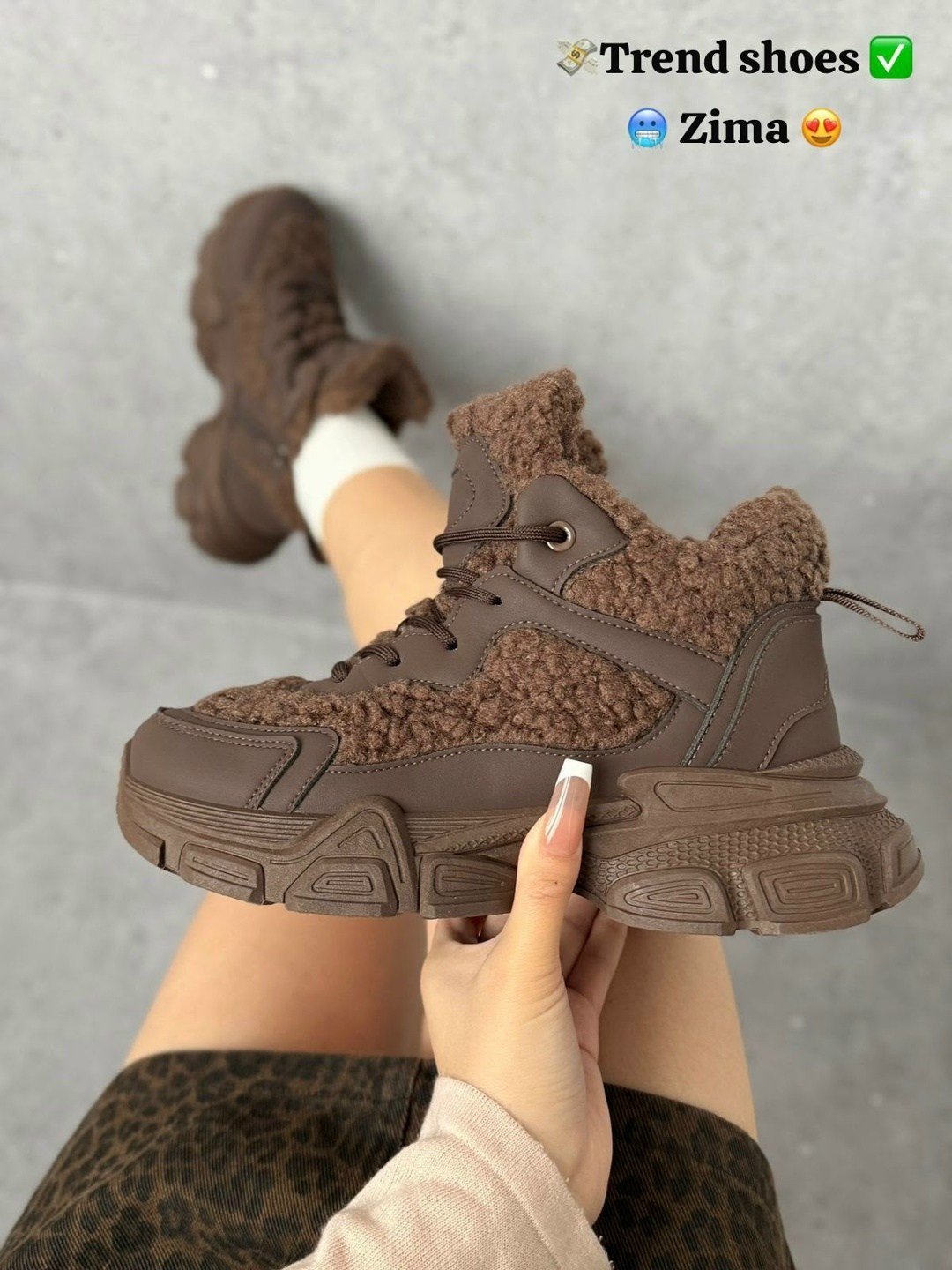 ,кроссовки женскиe,теплые кроссовки,зимние кроссовки,кроссовки черные