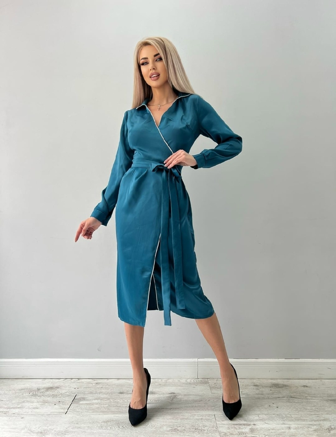 женская платье,,атласное платье с запахом,платье,платье трикотажная