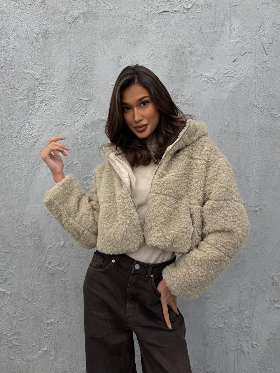 куртка модная,повседневная куртка,теплая куртка,куртка плюшевая,куртка из искусственного меха