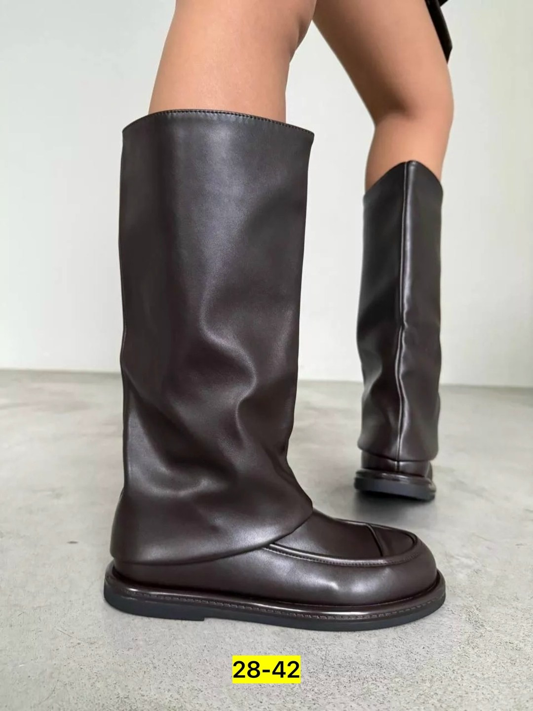 женские сапоги,,сапоги высокие,стильные сапоги,модные сапоги