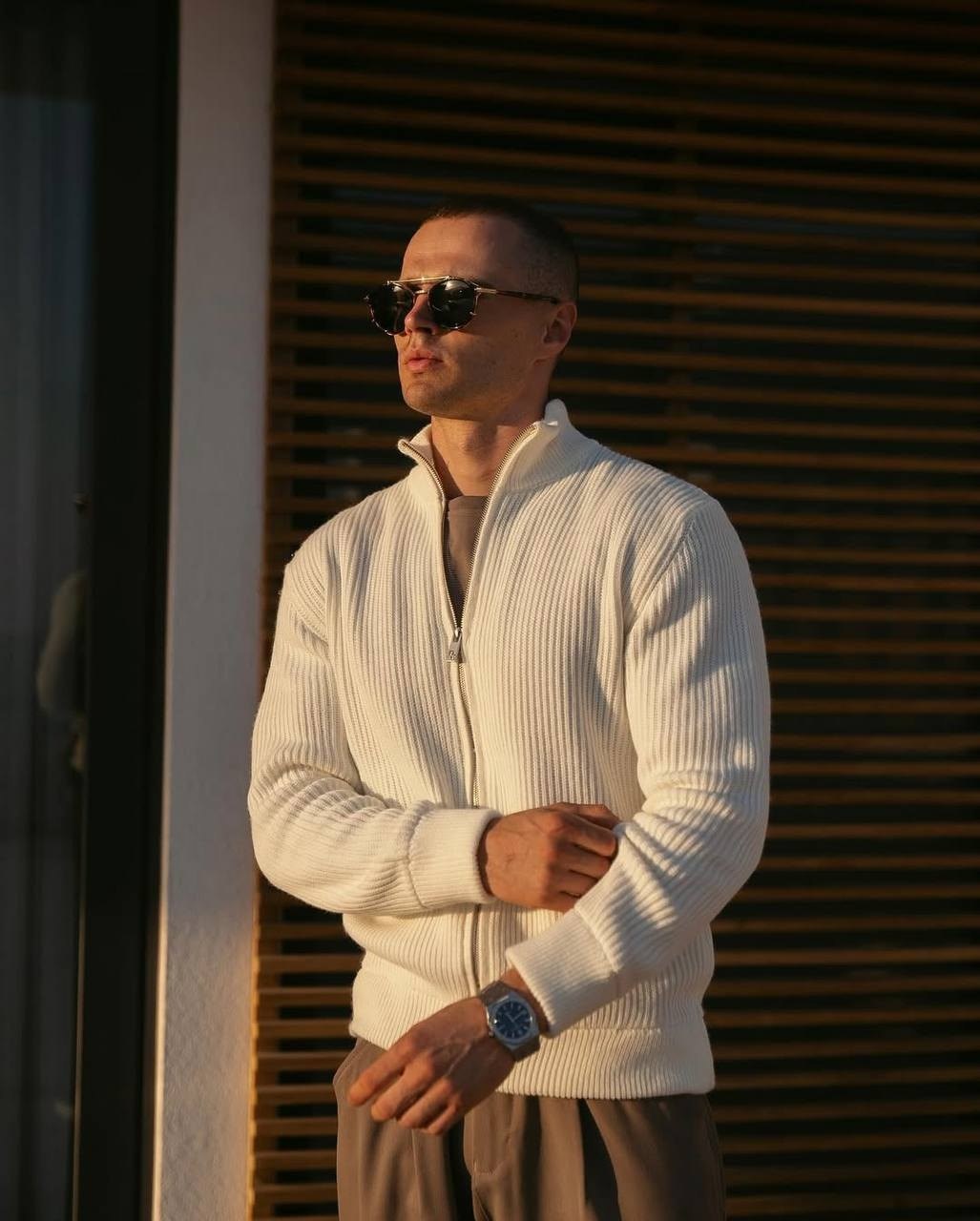 морская полиция: лос-анджелес сериал 2009–2025,близнецы шварценеггер и де вито,человек,американские мужчины,морская полиция лос анджелес сериал