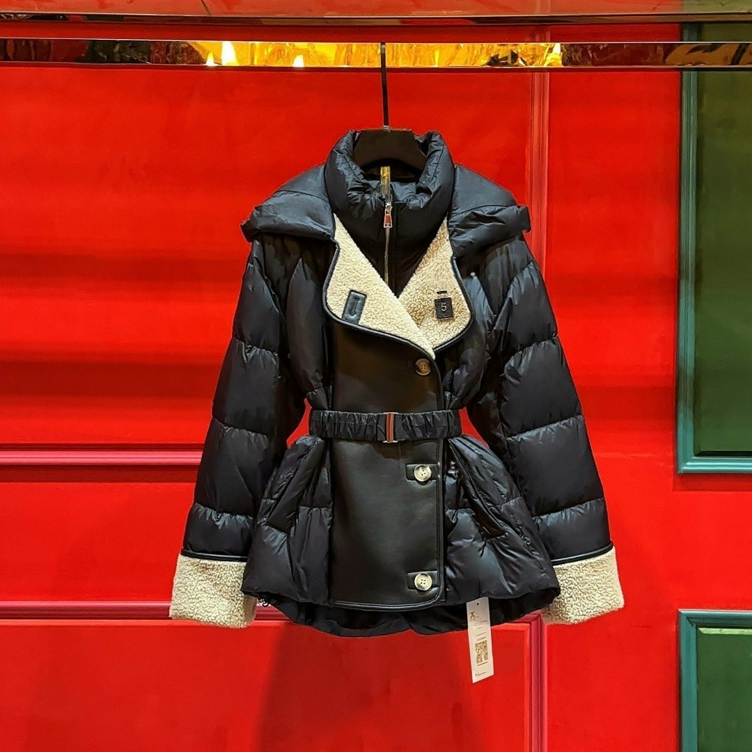 куртка стильная,модные пуховики,куртка зимняя женская,куртка пуховик,куртка с поясом