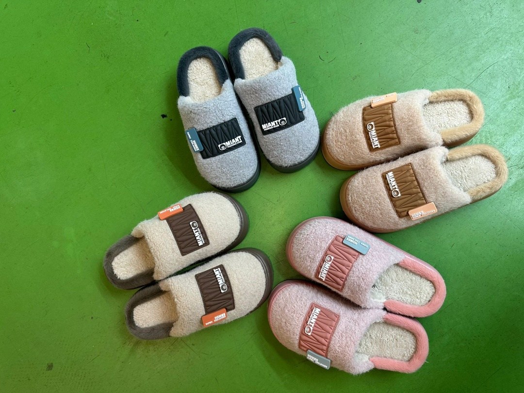 тапочки женские,модные тапочки,домашние тапочки,тапочки теплые,плюшевые тапочки