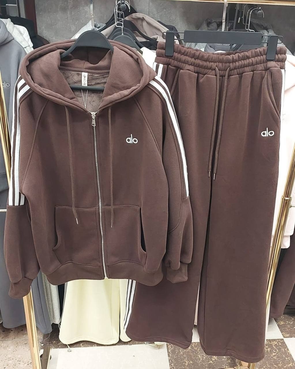 костюмы спортивные,спортивные костюмы женские,костюм на флисе,костюм женский на флисе,костюм спорт